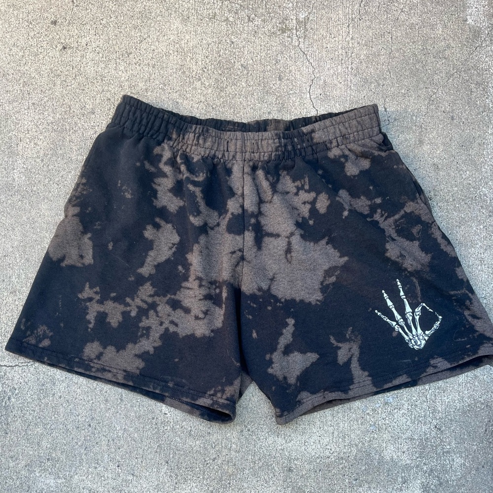 Men’s “Browery Supply Co.” Bleach Stain Shorts | Size S | Like New